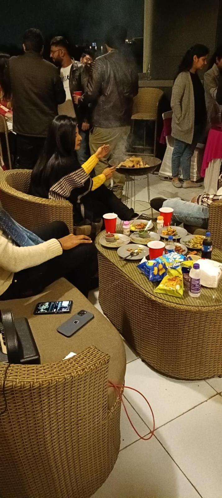 Square9 - A Boutique Hotel Gurgaon Zewnętrze zdjęcie