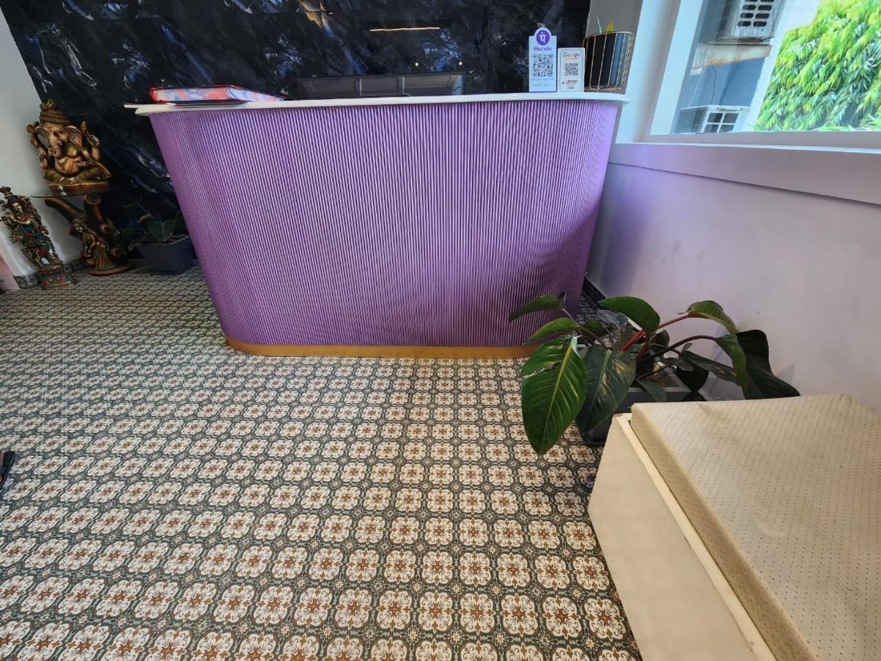 Square9 - A Boutique Hotel Gurgaon Zewnętrze zdjęcie