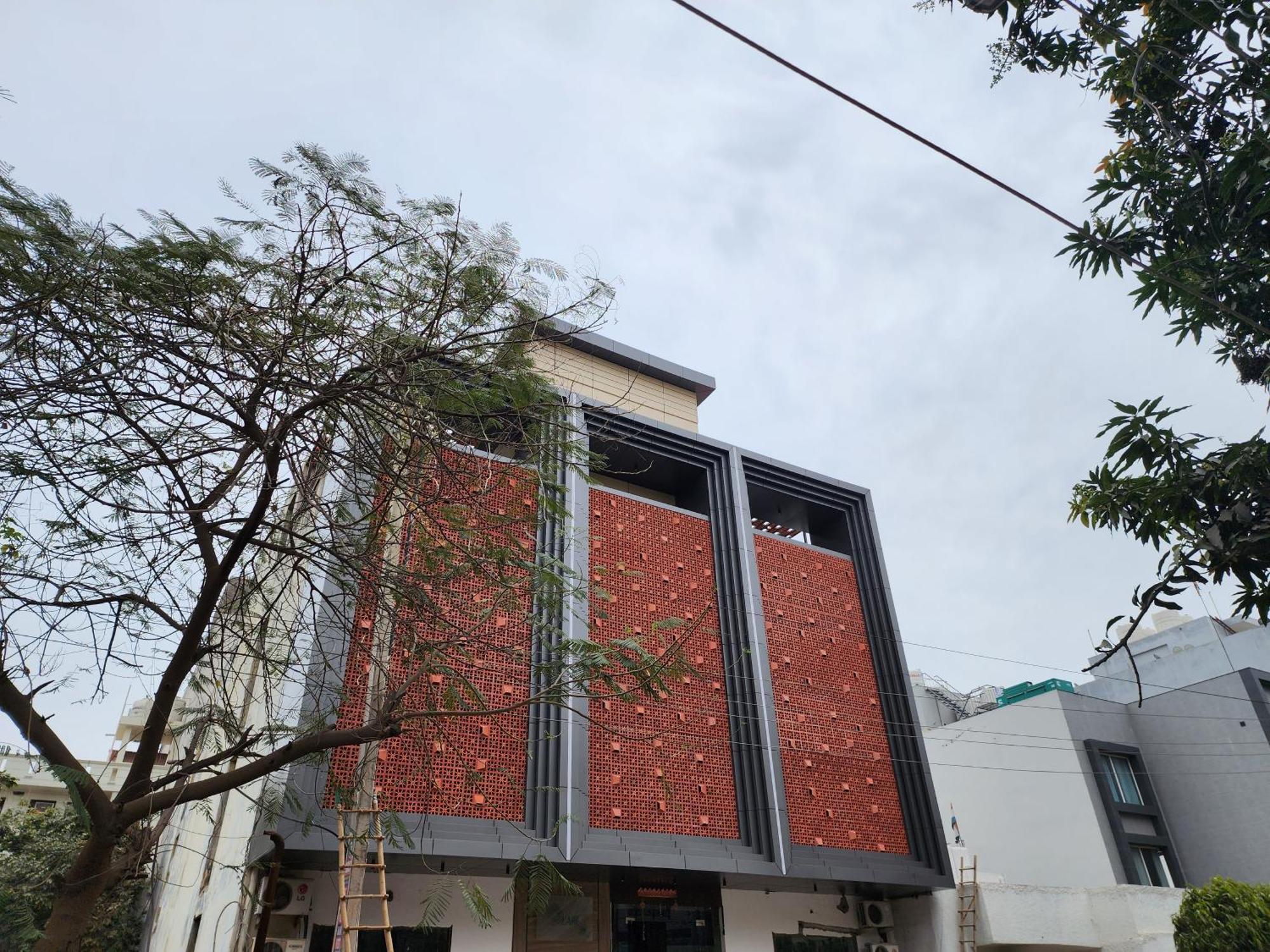 Square9 - A Boutique Hotel Gurgaon Zewnętrze zdjęcie